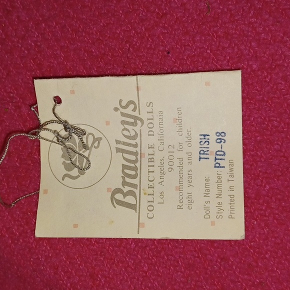 Medium Bradley Doll 'Trish' - Picture 8 of 9